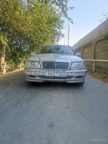 Mercedes C 200 2000, 264,000 km - 2.0 l - Bakı