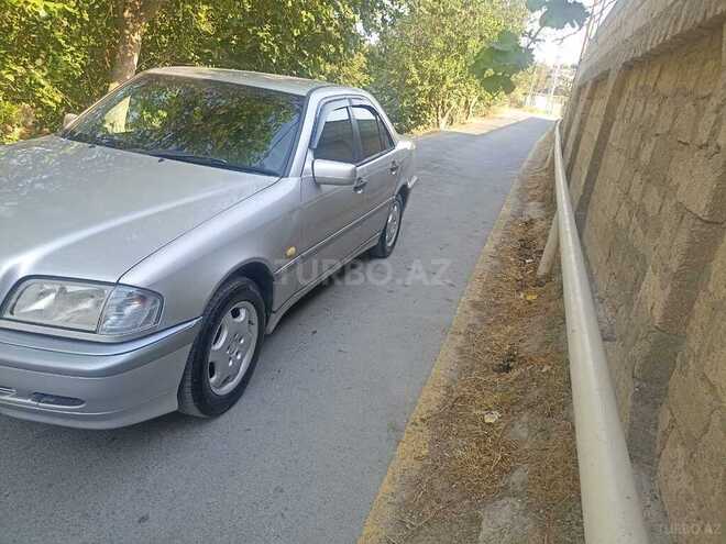 Mercedes C 200 2000, 264,000 km - 2.0 l - Bakı