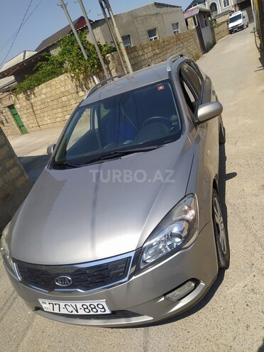 Kia Ceed 2009, 275,000 km - 1.4 л - Bakı