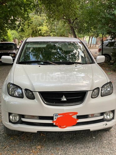 Mitsubishi Airtrek 2002, 330,000 km - 2.0 l - Şəmkir