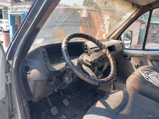 GAZ 3302-744 2000, 245,086 km - 2.4 l - Bakı