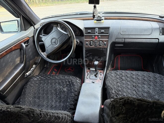 Mercedes C 230 1997, 317,241 km - 2.3 l - Bakı
