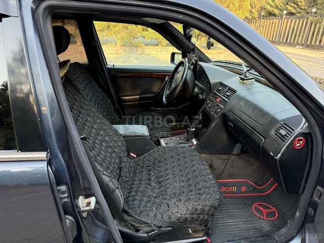 Mercedes C 230 1997, 317,241 km - 2.3 l - Bakı