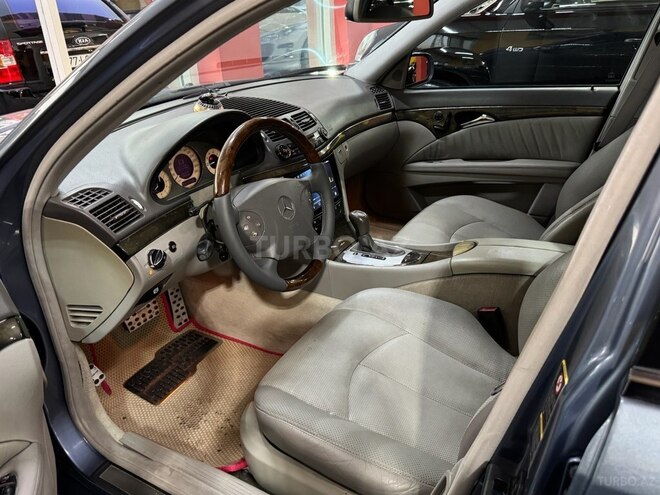 Mercedes E 320 2002, 290,000 km - 3.2 l - Sumqayıt