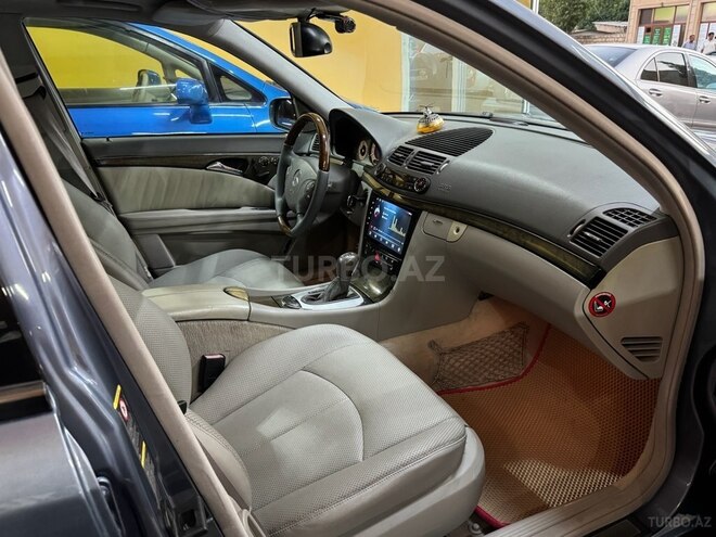 Mercedes E 320 2002, 290,000 km - 3.2 l - Sumqayıt