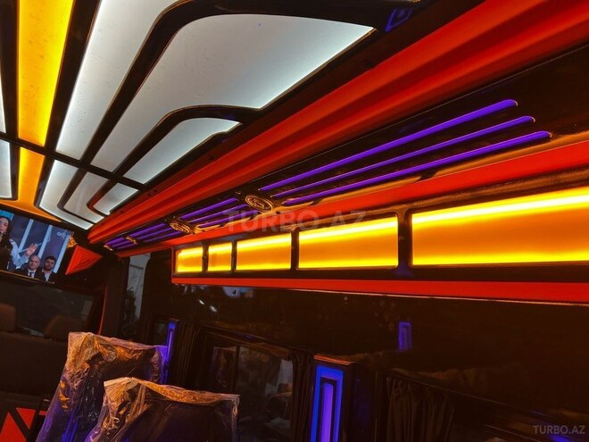 Mercedes Sprinter 316 2018, 254,839 km - 2.7 l - Naxçıvan