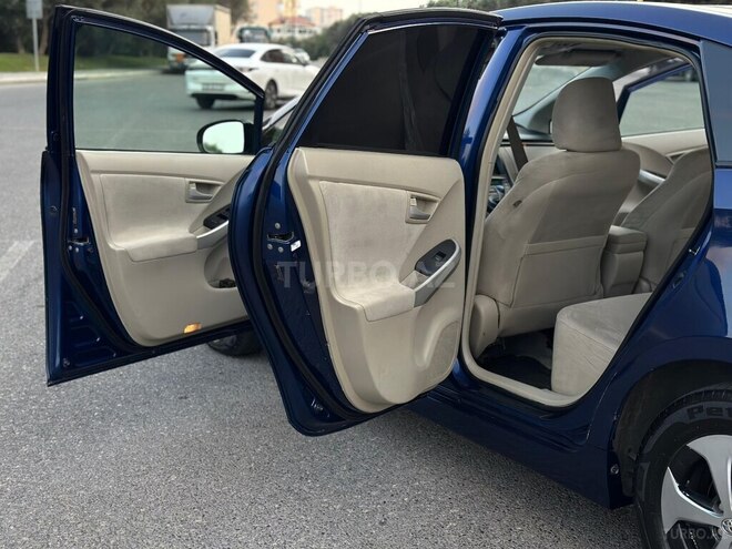 Toyota Prius 2011, 350,000 km - 1.8 l - Bakı