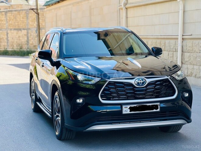 Toyota Highlander 2021, 32,000 km - 2.5 l - Bakı