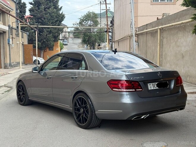Mercedes E 250 4MATIC 2015, 265,460 km - 2.2 l - Bakı