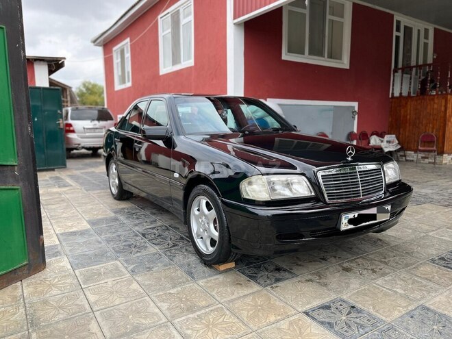 Mercedes C 180 1997, 500,000 km - 1.8 l - Masallı