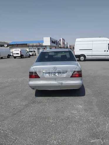 Mercedes E 250 1994, 451,000 km - 2.5 л - Bakı