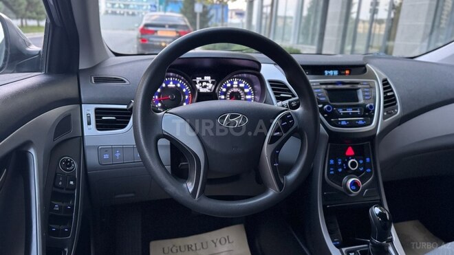 Hyundai Elantra 2015, 95,200 km - 1.8 л - Bakı