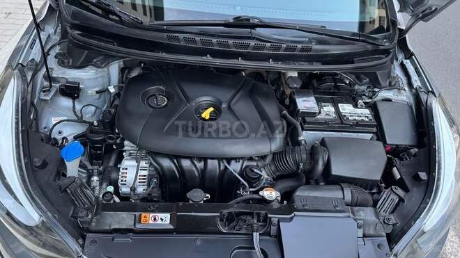 Hyundai Elantra 2015, 95,200 km - 1.8 л - Bakı