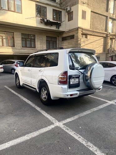 Mitsubishi Pajero 2002, 255,000 km - 3.0 l - Bakı