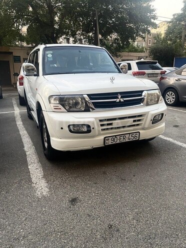 Mitsubishi Pajero 2002, 255,000 km - 3.0 l - Bakı