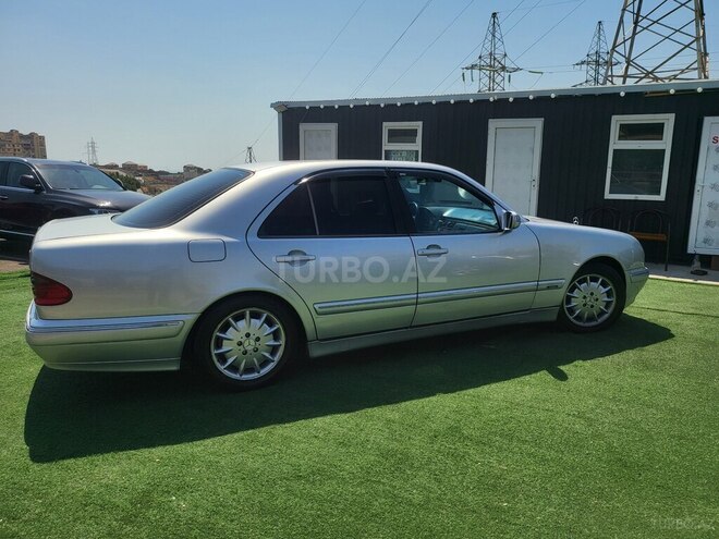 Mercedes E 270 2000, 527,000 km - 2.7 l - Bakı