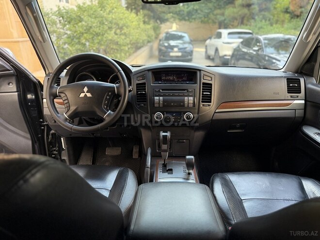 Mitsubishi Pajero 2008, 129,000 km - 3.0 л - Bakı