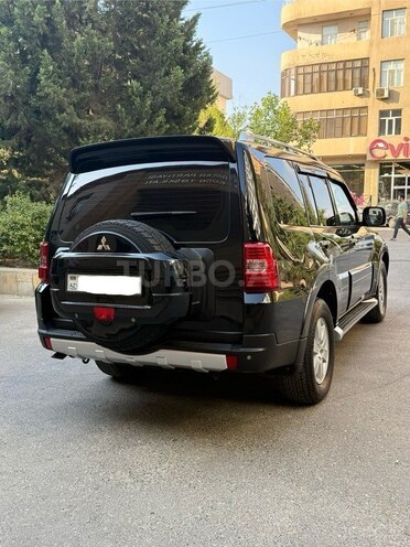 Mitsubishi Pajero 2008, 129,000 km - 3.0 л - Bakı