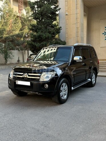 Mitsubishi Pajero 2008, 129,000 km - 3.0 л - Bakı
