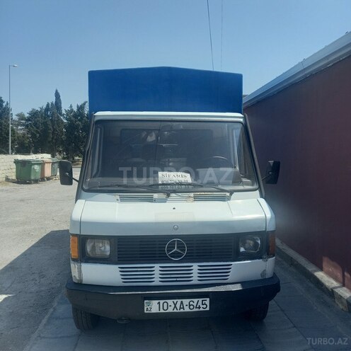 Mercedes 208 D 1989, 720,000 km - 2.3 л - Bakı