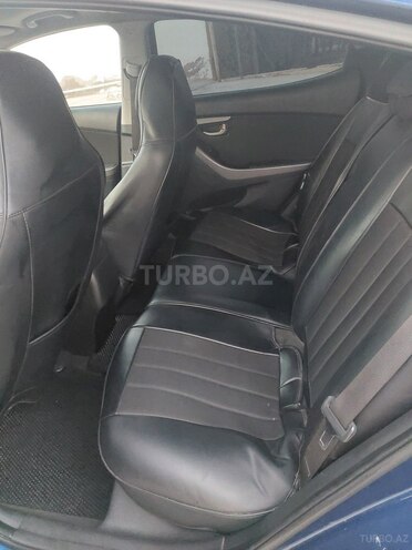 Hyundai Elantra 2015, 197,949 km - 1.8 л - Bakı
