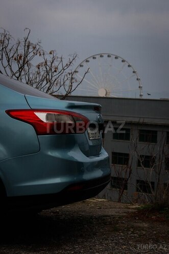 Ford Focus 2012, 328,000 km - 2.0 l - Bakı