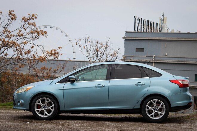 Ford Focus 2012, 328,000 km - 2.0 l - Bakı
