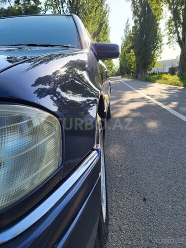 Mercedes C 200 1995, 490,000 km - 2.0 л - Lənkəran