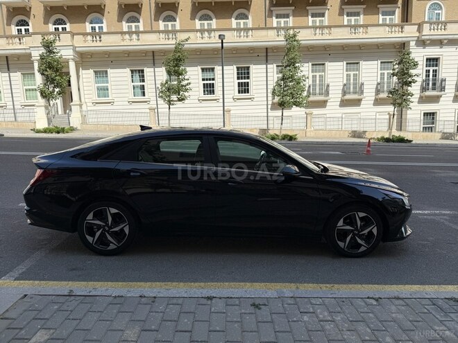 Hyundai Elantra 2023, 13,000 km - 1.6 л - Bakı