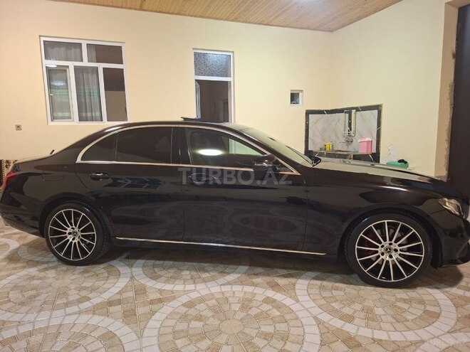 Mercedes E 300 2019, 152,000 km - 2.0 l - Şəmkir