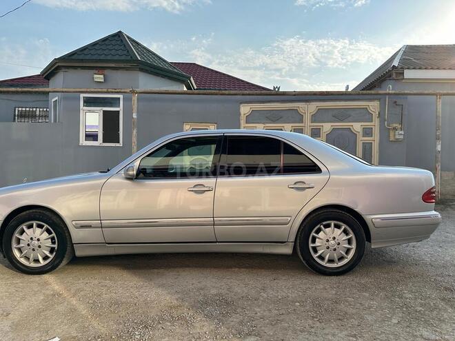 Mercedes E 240 1999, 435,327 km - 2.4 l - Bakı