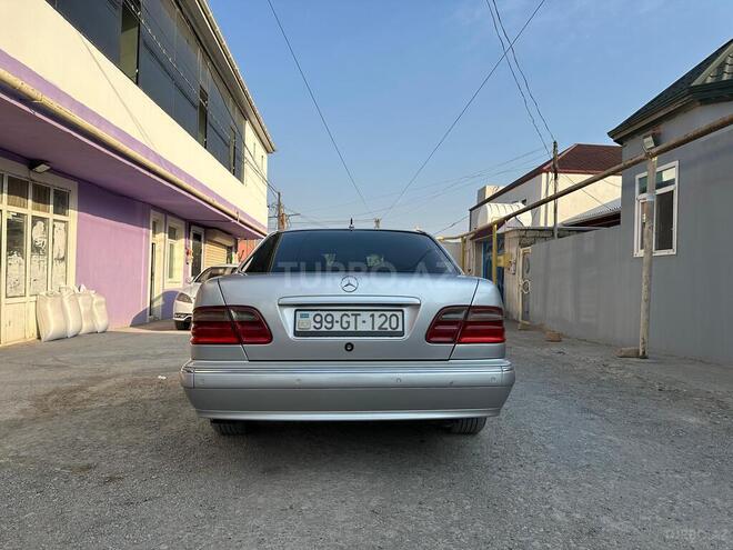 Mercedes E 240 1999, 435,327 km - 2.4 l - Bakı