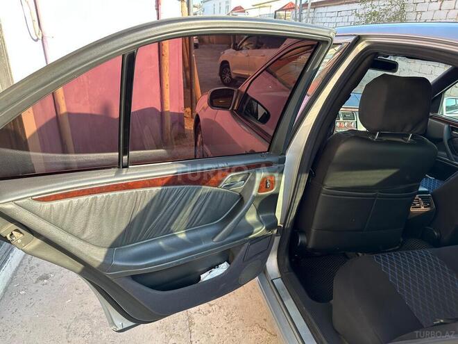 Mercedes E 240 1999, 435,327 km - 2.4 l - Bakı