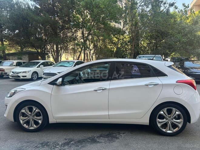 Hyundai i30 2014, 109,000 km - 1.6 л - Bakı
