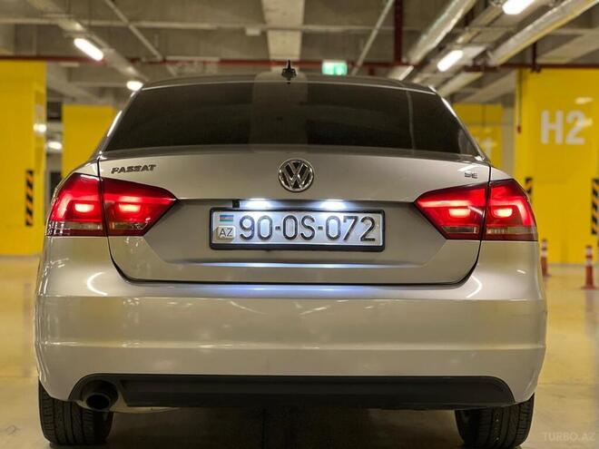 Volkswagen Passat 2012, 300,000 km - 2.5 л - Gəncə