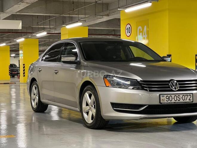 Volkswagen Passat 2012, 300,000 km - 2.5 л - Gəncə