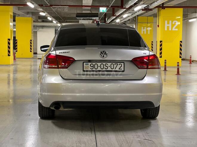 Volkswagen Passat 2012, 300,000 km - 2.5 л - Gəncə