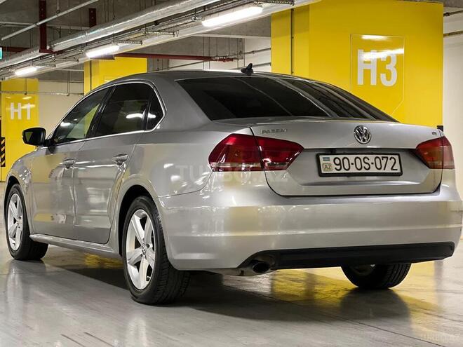 Volkswagen Passat 2012, 300,000 km - 2.5 л - Gəncə