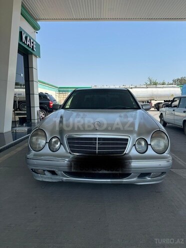 Mercedes E 220 d 2001, 140,000 km - 2.2 л - Şəmkir