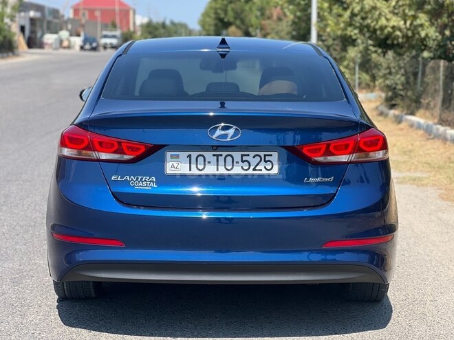 Hyundai Elantra 2016, 38,022 km - 2.0 l - Bakı