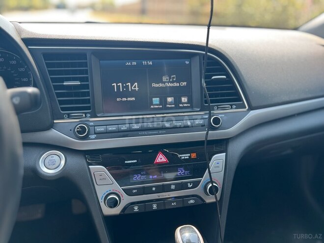 Hyundai Elantra 2016, 38,022 km - 2.0 l - Bakı