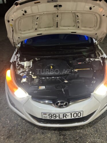 Hyundai Elantra 2014, 333,134 km - 1.8 l - Cəlilabad