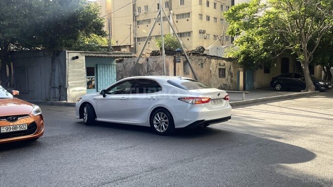 Toyota Camry 2018, 193,121 km - 2.5 l - Bakı