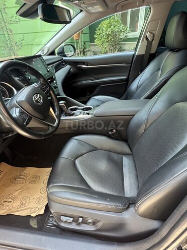 Toyota Camry 2022, 72,900 km - 2.5 л - Bakı