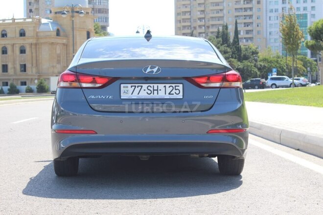 Hyundai Avante 2018, 167,300 km - 1.6 l - Bakı