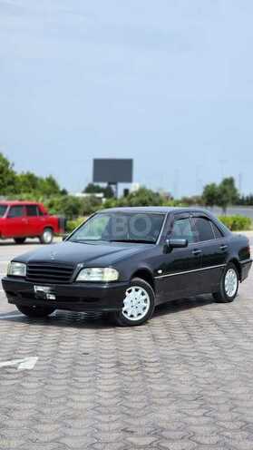 Mercedes C 220 1995, 380,000 km - 2.2 l - Bakı