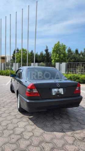 Mercedes C 220 1995, 380,000 km - 2.2 l - Bakı