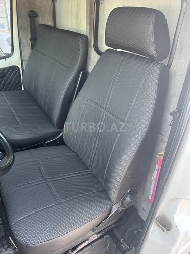 GAZ 3302-744 2006, 546,315 km - 2.4 l - Quba