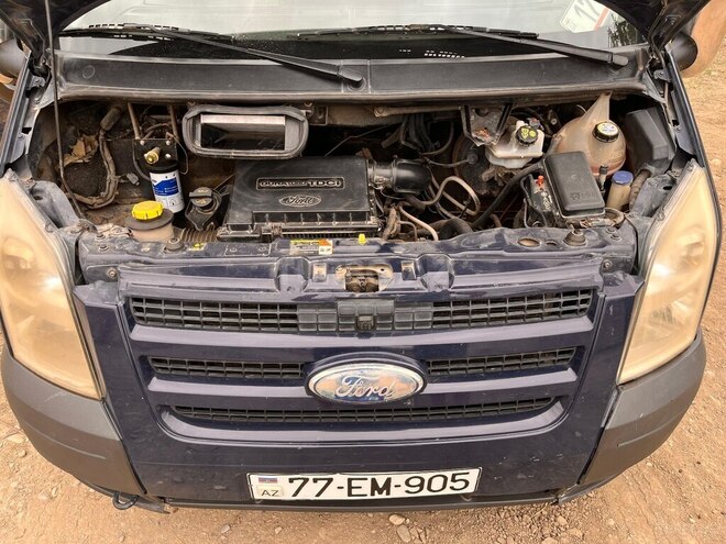 Ford Transit 2009, 150,105 km - 2.2 l - Quba