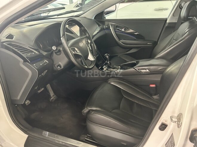 Hyundai Grandeur-12